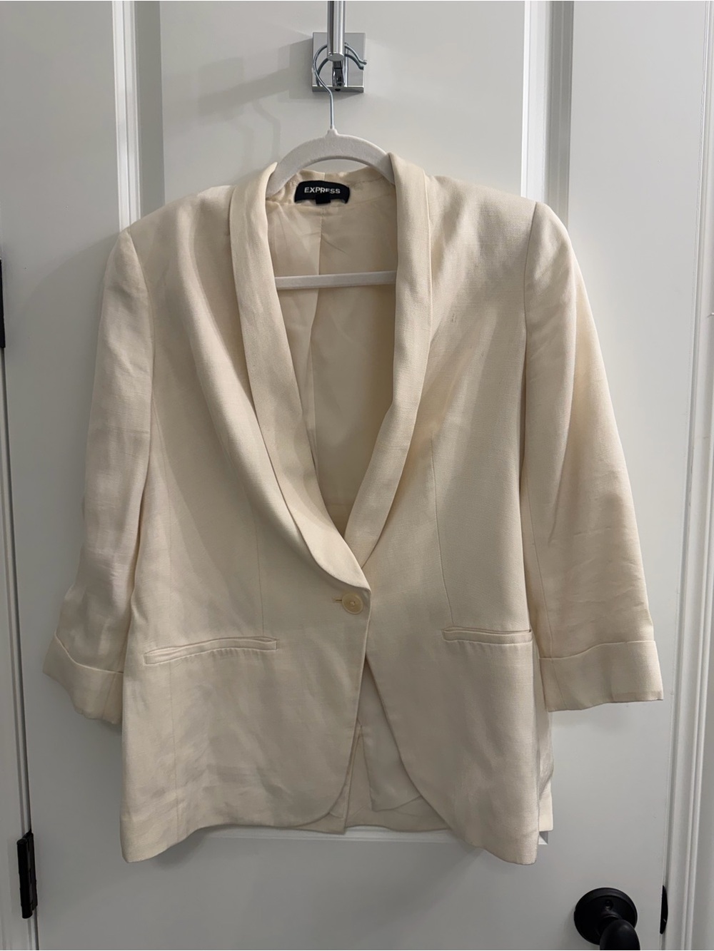 Express Cream Shawl-Collar Single-Button Blazer